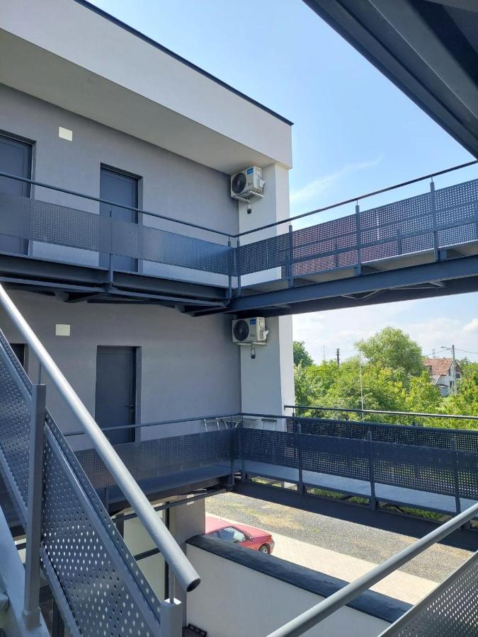 تيميشورا Casa Maria City Apartments المظهر الخارجي الصورة